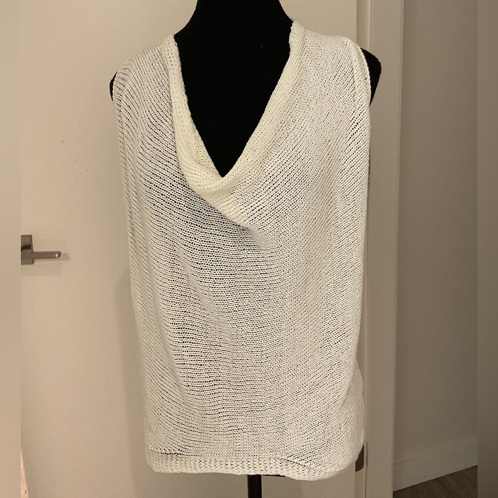 Bobeau Cream Knit with Drapey Neck Sleeveless top.